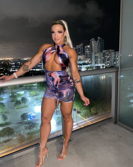 Christina Lee OnlyFans Sex geleakt