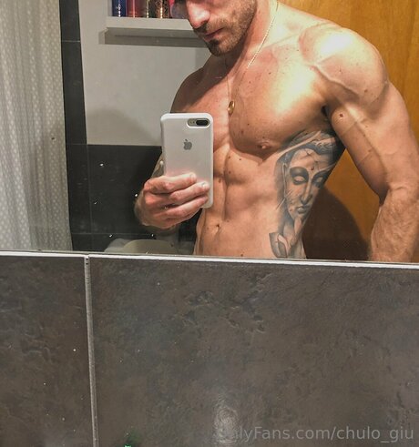 Chulo95 OnlyFans