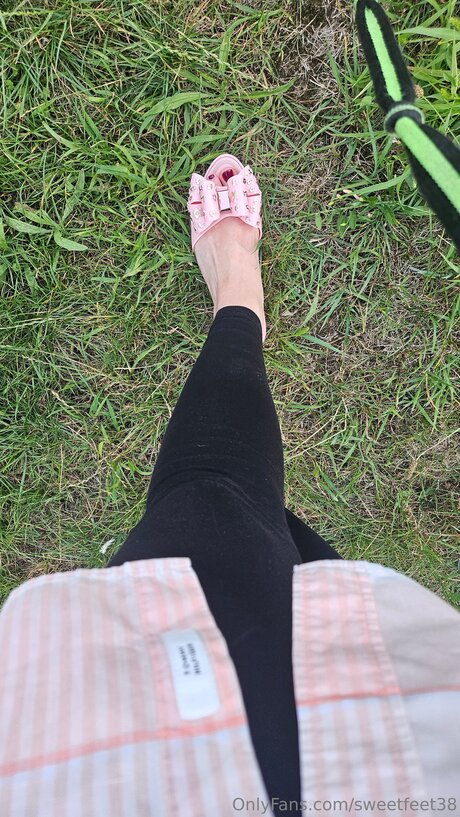 Sweetfeet38 OnlyFans geleakt.