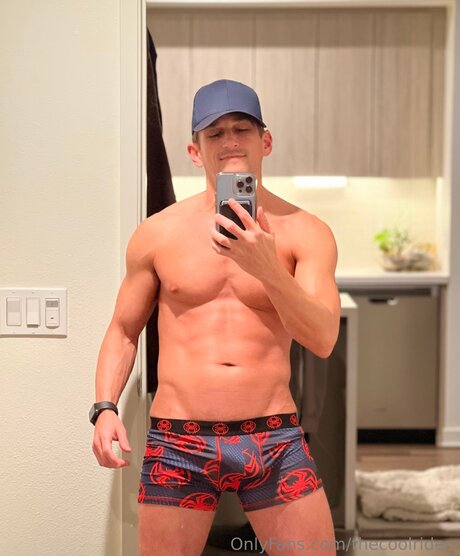 Thecoolriderr OnlyFans-Leaks