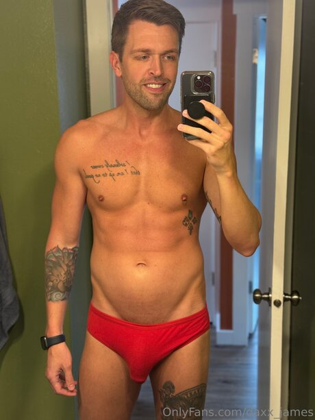 Daxx James Nackt auf OnlyFans
