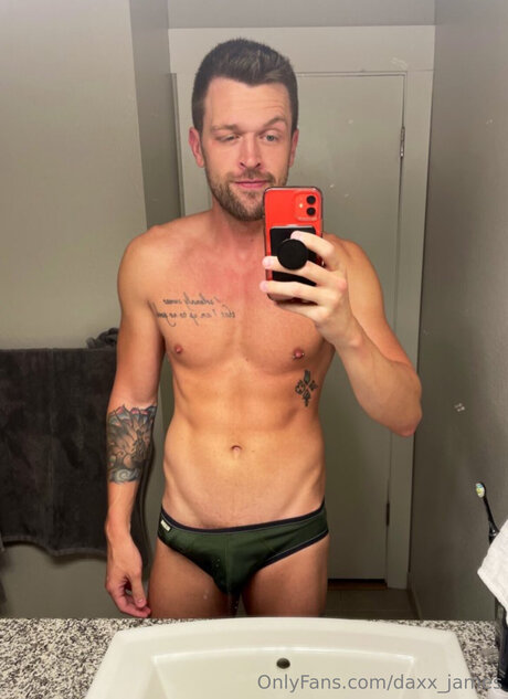 Daxx James Leaks von Nacktbildern auf OnlyFans