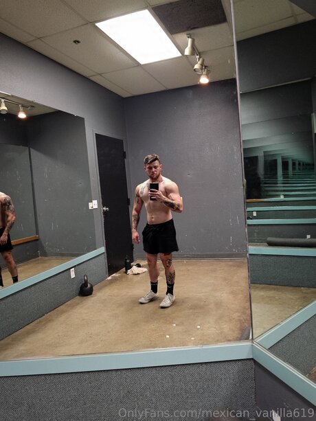 Mexican Vanilla619 Nacktbilder von OnlyFans