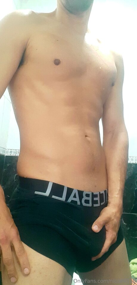 Nico89018 OnlyFans-Archiv