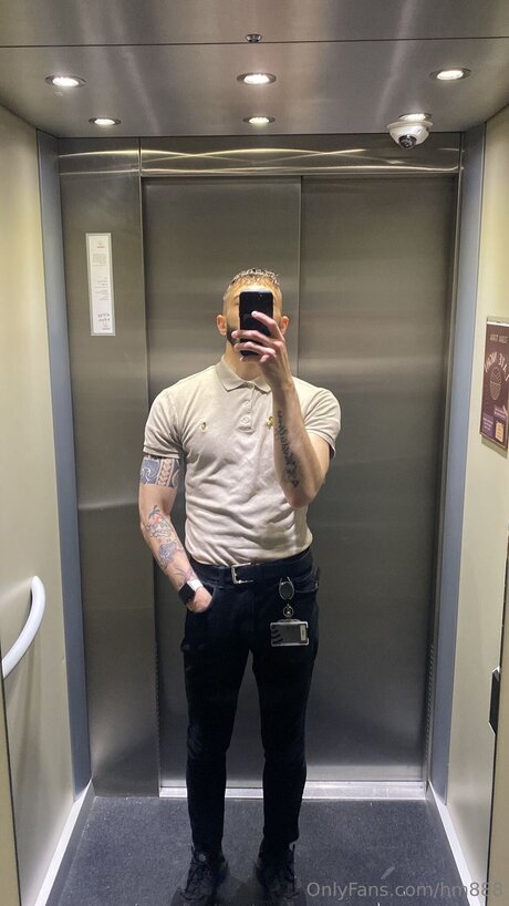 Hm888 Nacktpornos auf OnlyFans