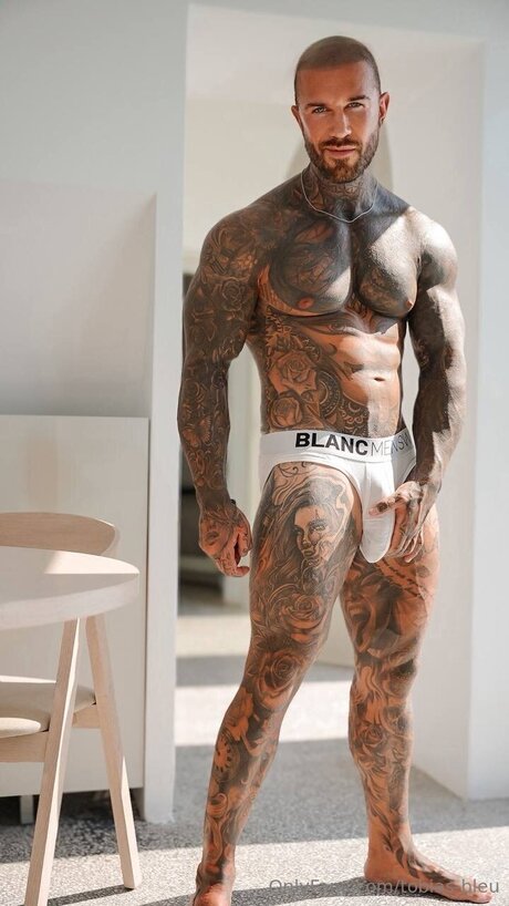 Tobias Bleu OnlyFans nackt