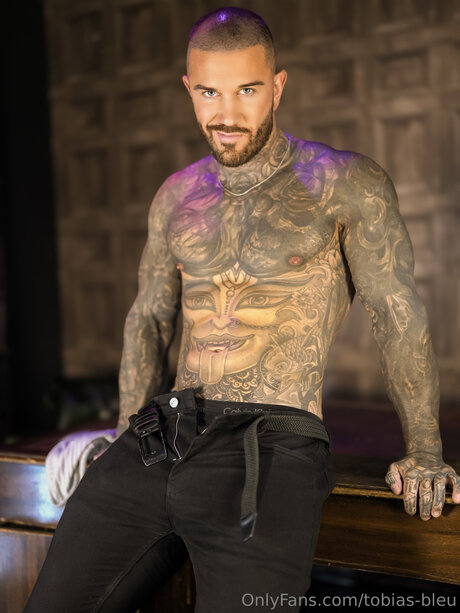 Tobias Bleu OnlyFans Pornografie