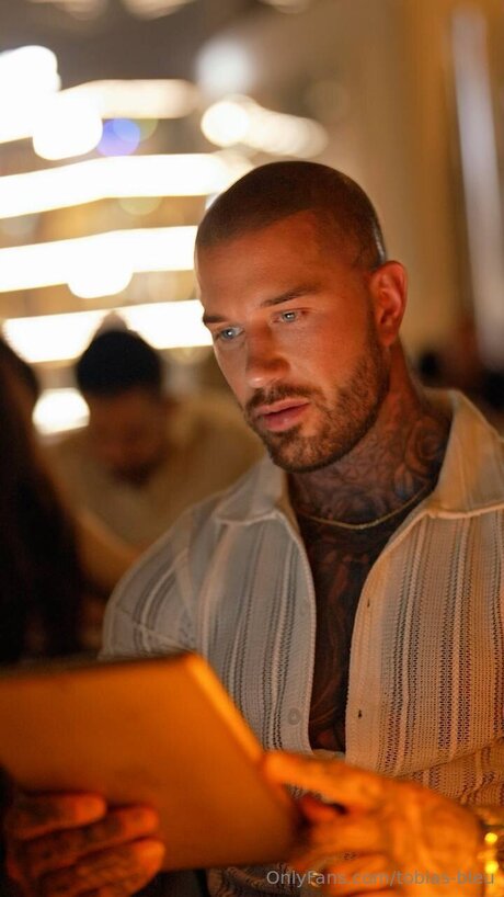 Tobias Bleu OnlyFans-Fotos