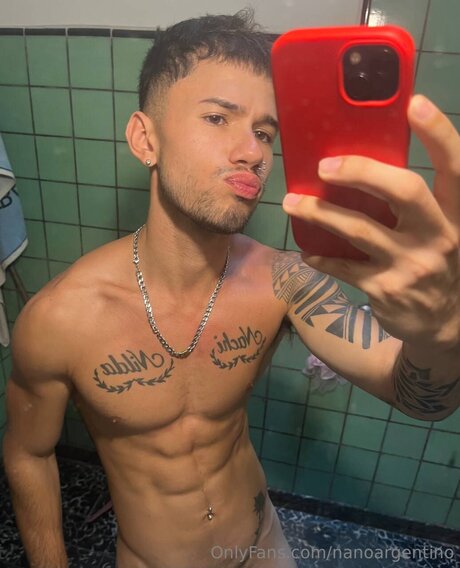 Nanoargentino Nacktpornos auf OnlyFans