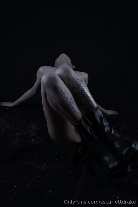 Sscarlettdrake OnlyFans Model Bilder