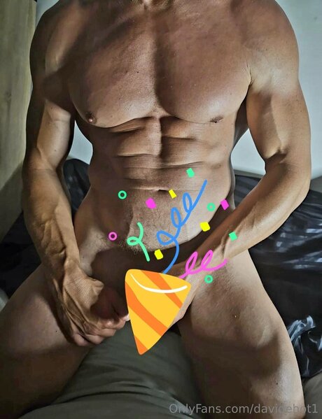Davidehot1 OnlyFans Nacktbilder geleakt