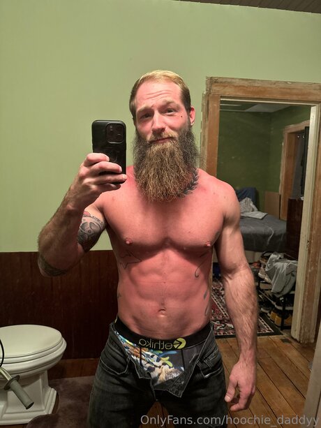 Hoochie Daddyy Neuer OnlyFans Leak