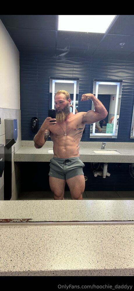 Hoochie Daddyy OnlyFans Pornografie gratis