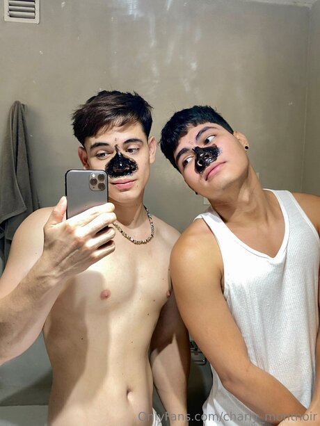 Charly Montnoir OnlyFans geleakt.