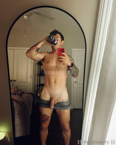 Im Your Hunkleberry Nackt