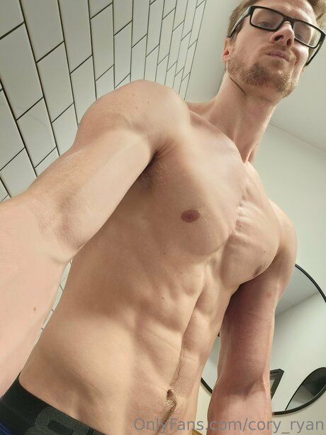 Cory Ryan OnlyFans Nacktbilder