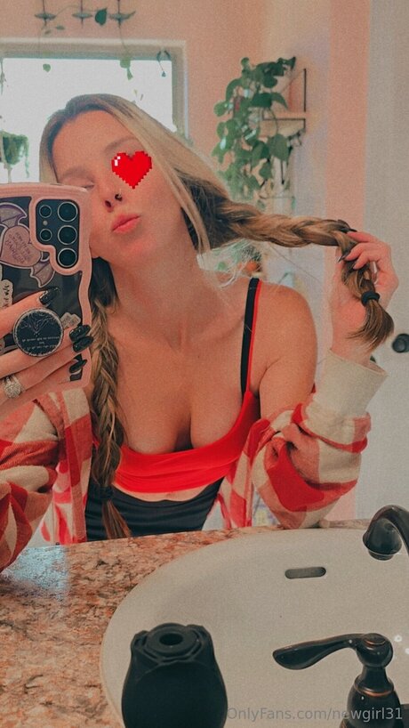 Newgirl31 OnlyFans-Leaks