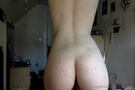 Grimyagain OnlyFans Striptease