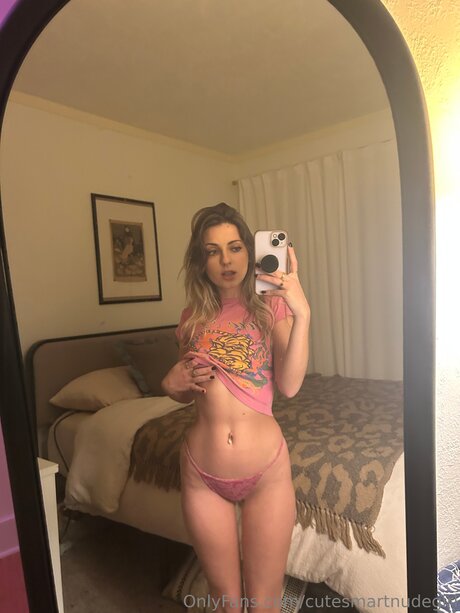 Cutesmartnudegirl Porn OnlyFans Leaks
