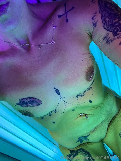 U402463051 OnlyFans geleakte Pornografie