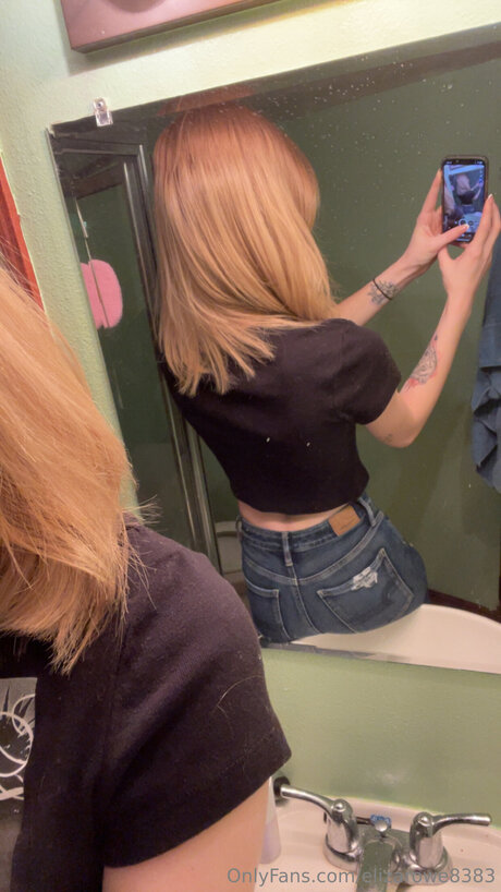 Elizarowe8383 Nacktpornos von OnlyFans geleakt