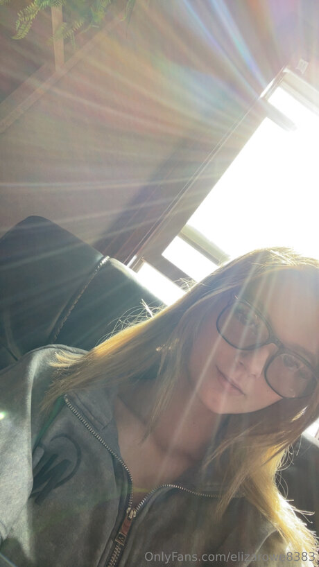Elizarowe8383 Titten OnlyFans