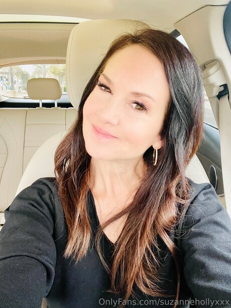 Suzannehollyxxx OnlyFans gratis