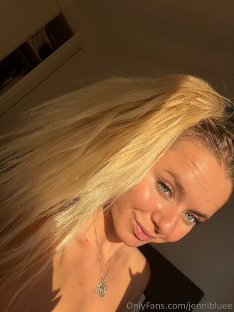 Jennibluee Nacktbilder von OnlyFans geleakt