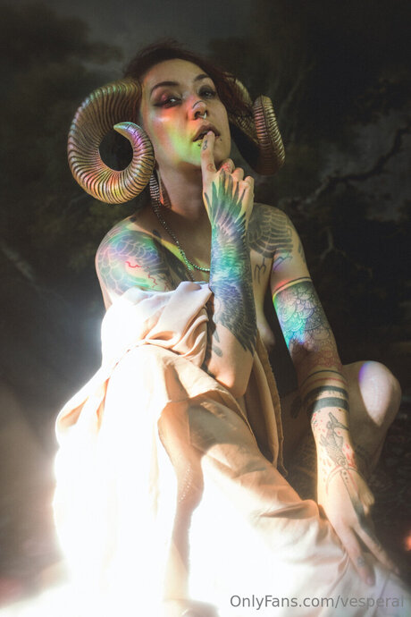 Vesperal OnlyFans Nacktbilder