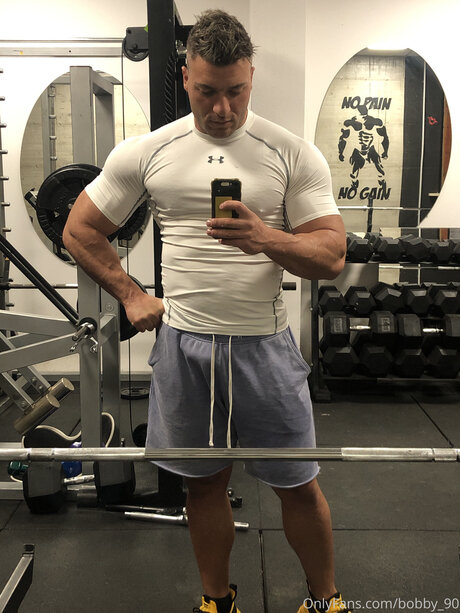 Bobby 90 NSFW OnlyFans