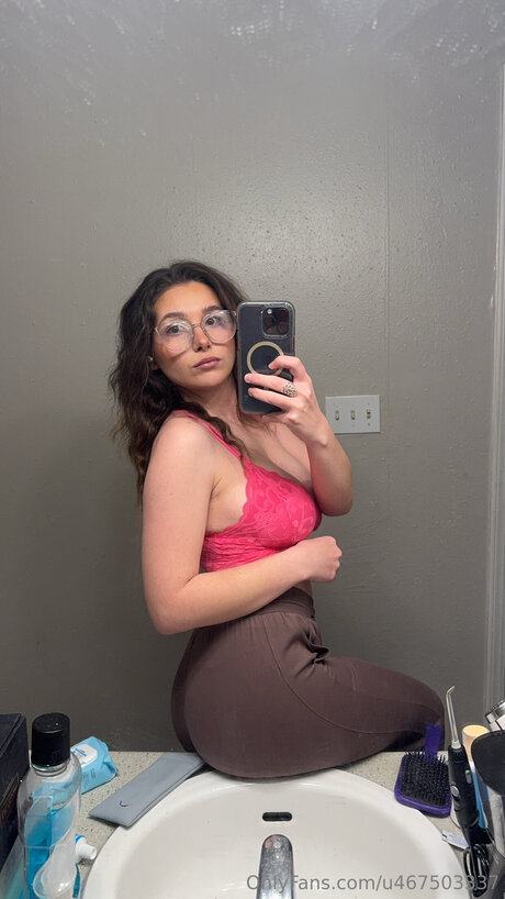 Skuishiiiposr Model OnlyFans Foto