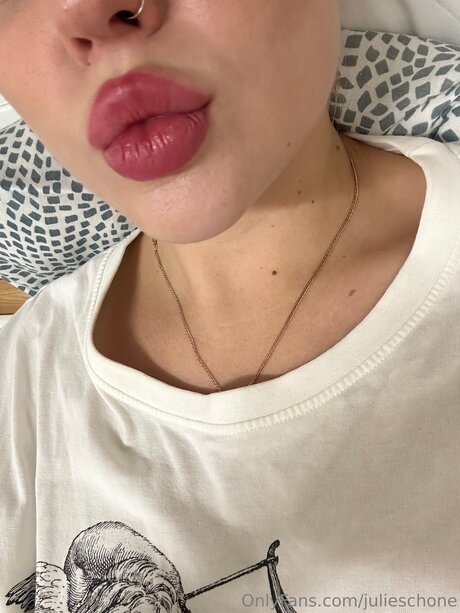 Julieschone XXX OnlyFans