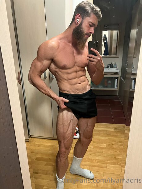 Ilyamadris Sextape OnlyFans Nacktbilder