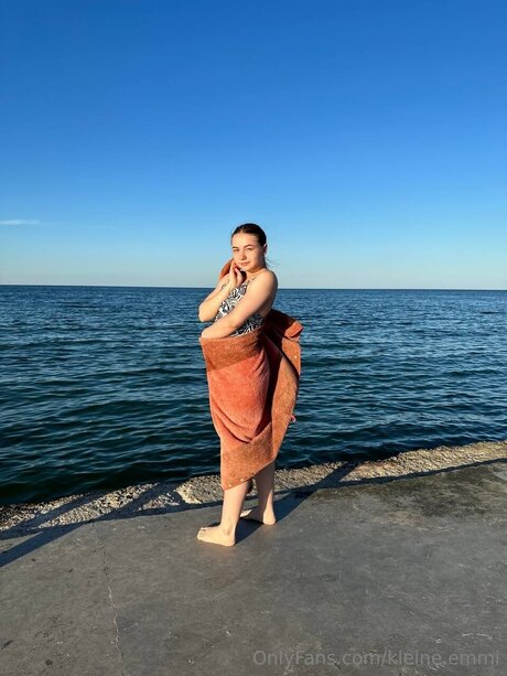 Kleine Emmi Leaks OnlyFans