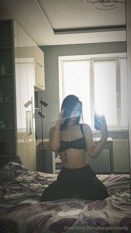 Babymegaan OnlyFans Brüste Bild