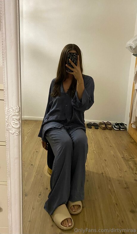 Dirtymiraa OnlyFans geleakt