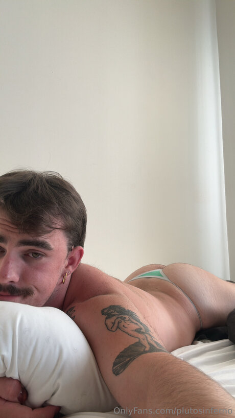 Plutosinferno Nackt OnlyFans