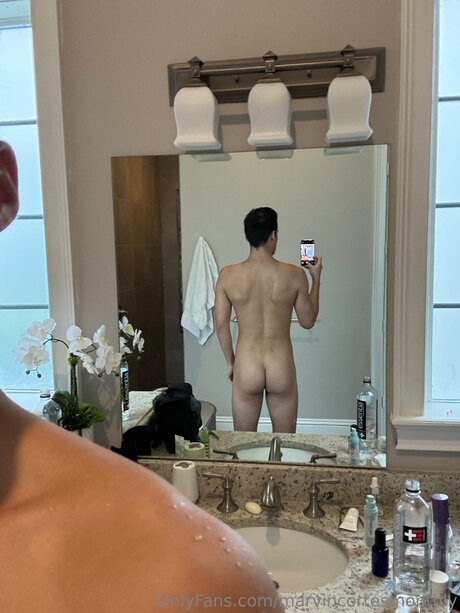 Marvincortesmonthly OnlyFans-Pornos