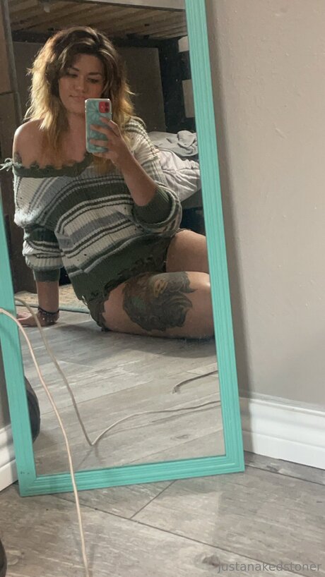 Justanakedstoner OnlyFans-Seite