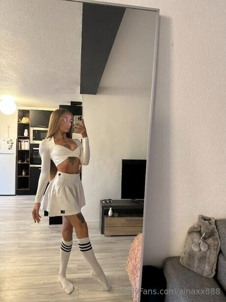 Ainaxx888 OnlyFans Bilder nackt