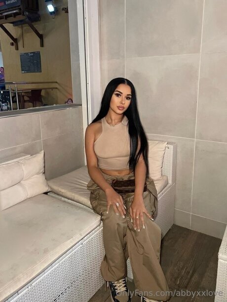 Abbyxxlove Leaks von Nacktbildern auf OnlyFans