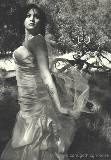 Gothicgrimoire Oben ohne OnlyFans