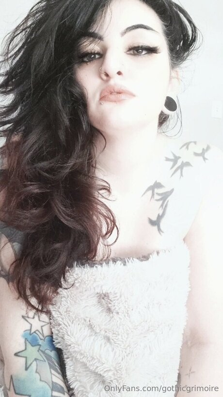 Gothicgrimoire Nacktbilder geleakt OnlyFans