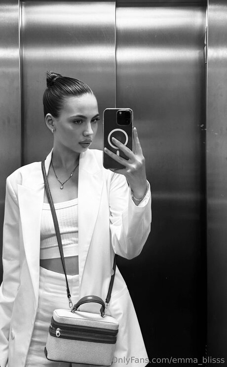 Aisha Madness OnlyFans Nacktbilder geleakt