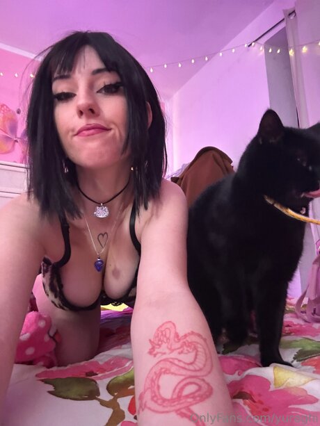 asiatische milf onlyfans Pornos Foto