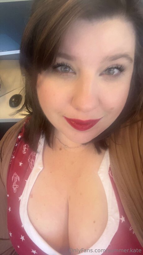 Summer Kate OnlyFans