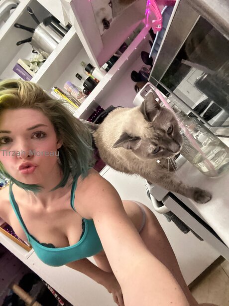 Littlelolli12 OnlyFans Nacktbilder geleakt