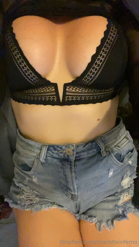 Charlotteinferno OnlyFans-Pornos