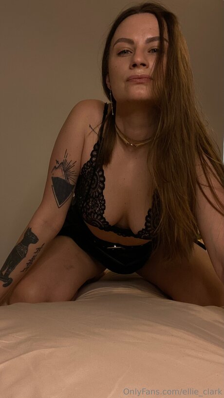 Ellie Clark OnlyFans Bilder geleakt