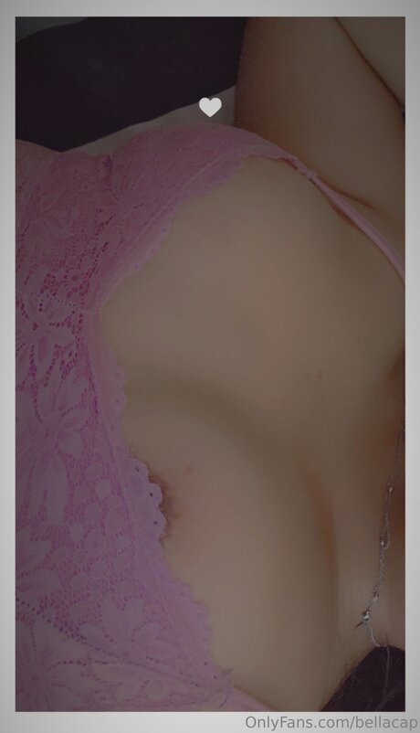 Caperucitarosaof OnlyFans